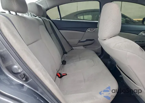 2013 Honda Civic Lx z USA, uszkodzony, nr VIN 19XFB2F55DE047217